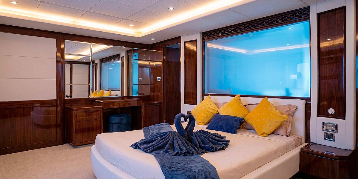 Аренда яхты Ferretti Custom Line 100 Seabreak на Пхукете